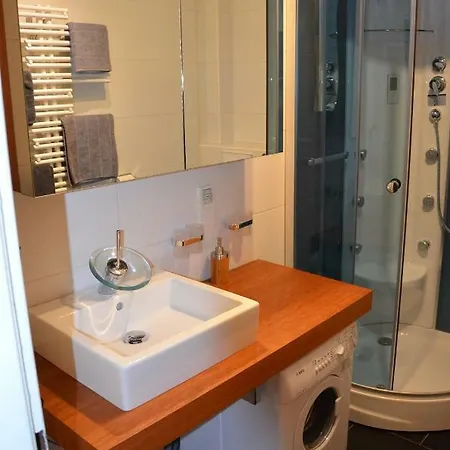 Kendlbacher * Τσελ αμ Ζέε